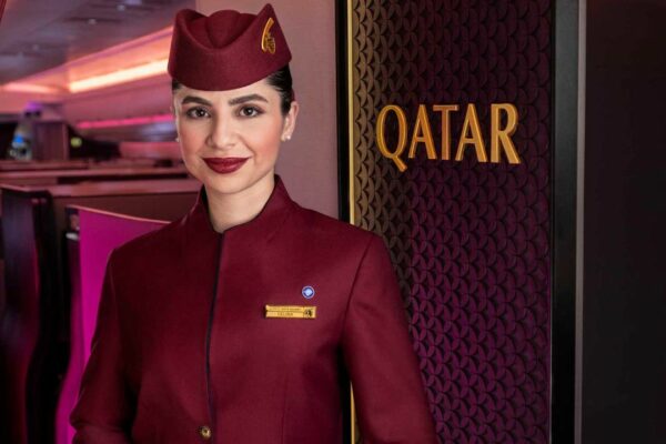 Qatar Airways hostess